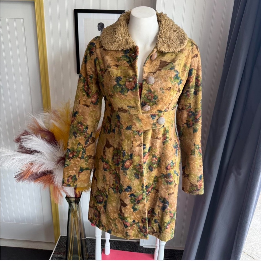 FREE PEOPLE VTG Rare 90s Free People Textured Velvet Princess/Peacoat Size 2